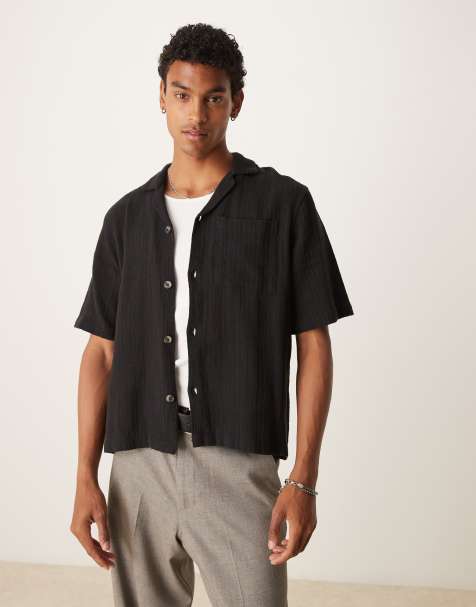 Cotton On box fit short sleeve shirt in black