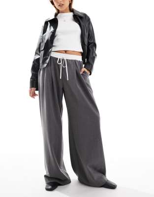 Cotton On Cotton On pull on wide leg trousers in charcoal-Grey