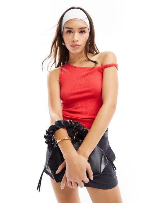Cotton On - Rød croptop med snoet offshoulder-design 