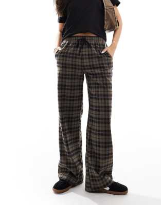 Cotton:On Cotton On relaxed straight leg check pants in green