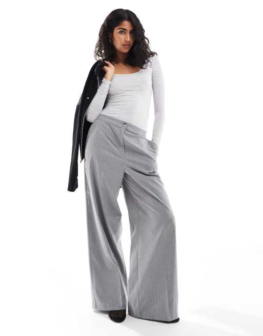 Cotton On ribbed scoop neck long sleeve T-shirt in gray