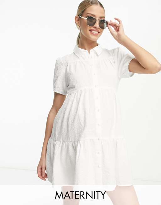 Cotton On - Robe chemise de grossesse texturée à volants étagés - Blanc 