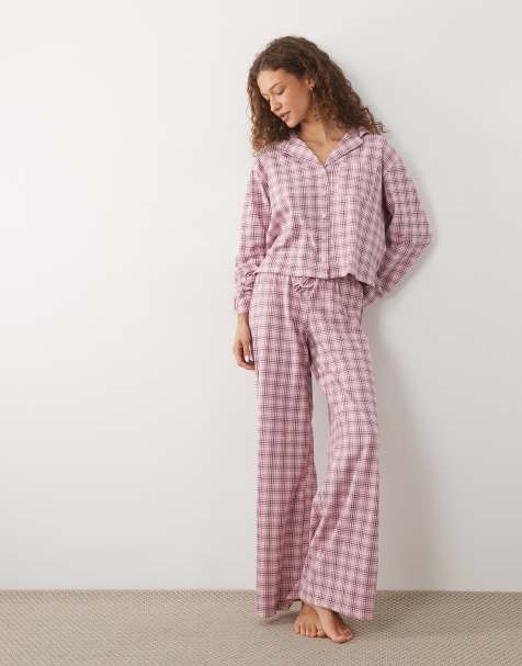 Cotton On – Rosa, smårutig, mjuk pyjamas med skjorta med boxig passform och utsvängda byxor - view 1