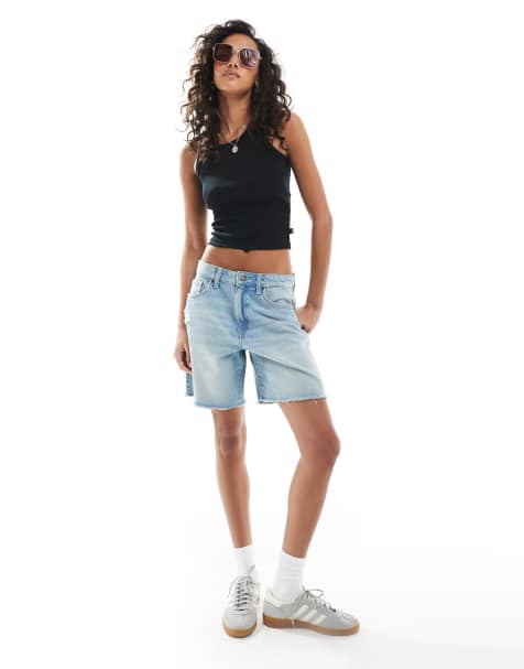 Cotton On - Ruimvallend denim short in zongebleekt blauw - view 1