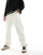 Thumbnail 1 van 5
