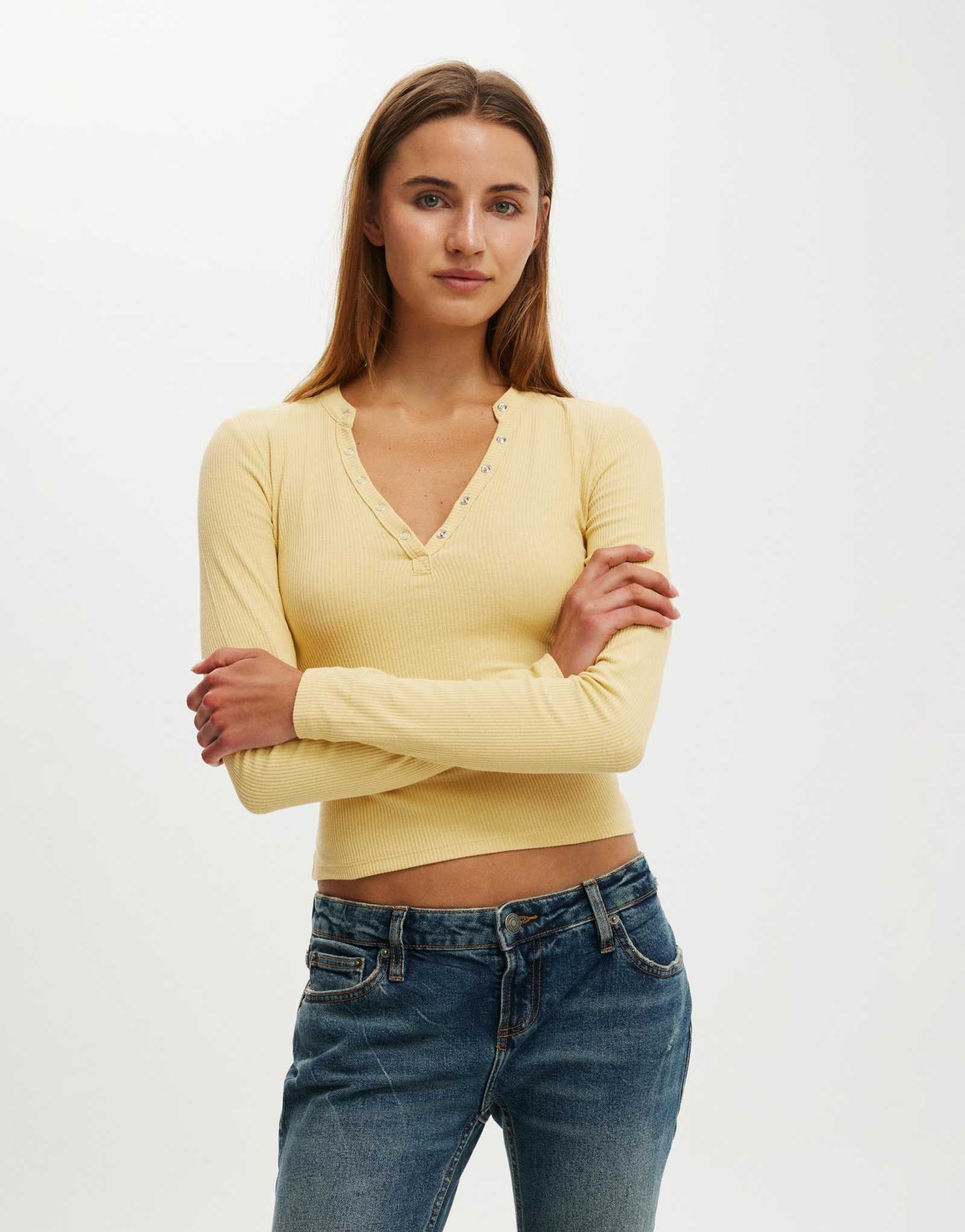 Хлопковая футболка с длинным рукавом Ryan Henley золотого цвета