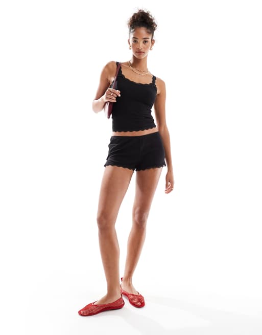 Cotton On – Schlaf-Camisole in Schwarz mit Spitzenbesatz und Waffelstruktur, Kombiteil, 2 von 4