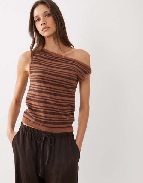Cotton On – Schulterfreies Strickoberteil in neutraler Farbe mit Streifen - view 1