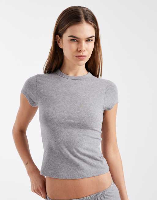 Cotton On – Sleep Cloud – Weiches, knapp geschnittenes T-Shirt in Hellgrau meliert, Kombiteil, 2 von 3