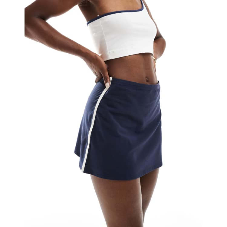 Cotton On Sportieve mini rok in blauw met witte streep ASOS