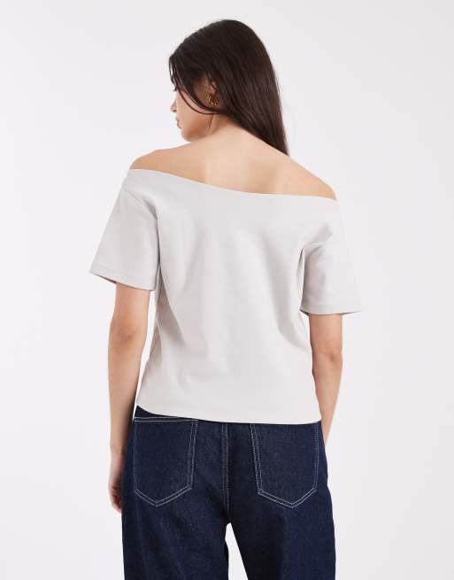 Cotton On sporty off shoulder graphic tee in smoke, 3 of 4