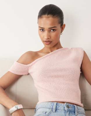 Strukturiertes Strickoberteil in glitzerndem Blassrosa mit asymmetrischem Ausschnitt Rosa M