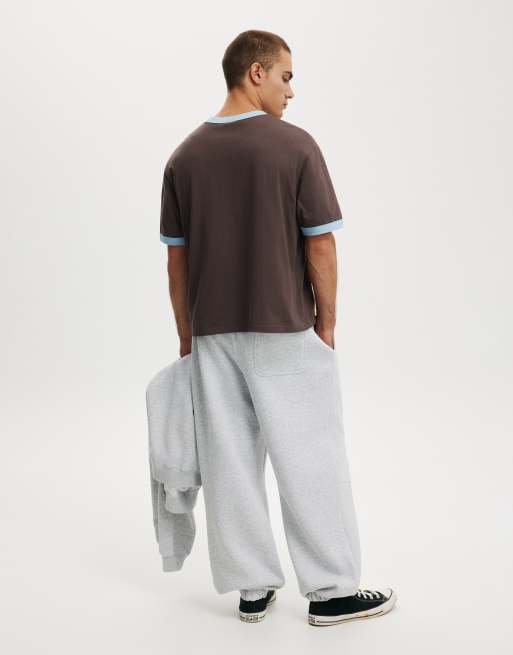 Cotton On Super baggy cuffed track pant in grey, 4 of 4