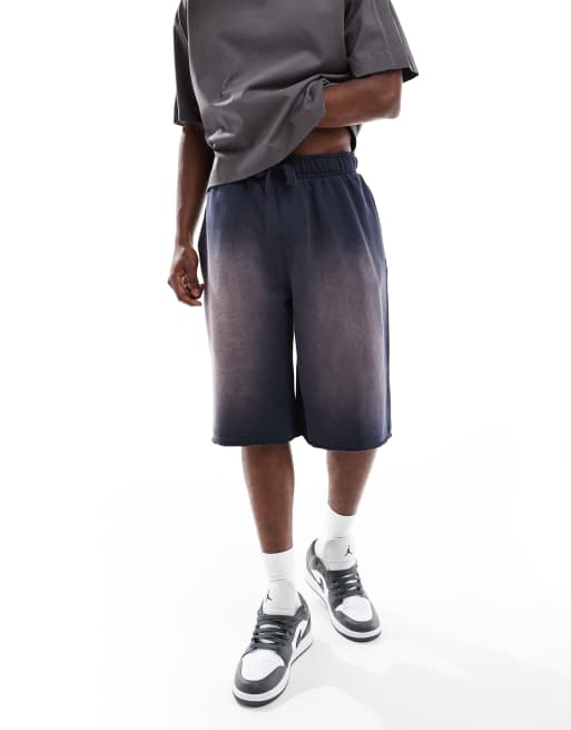 Cotton On – Super Baggy Fleece-Shorts in Dark Navy Spray, 4 von 5