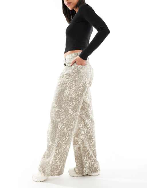 Cotton On Super baggy jean in beige leopard print, 3 of 5