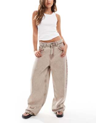 Cotton On - Superweite Boyfriend-Jeans in brauner Stonewaschung
