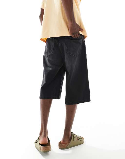 Cotton On – Superweite Jorts in verwaschenem Schwarz im Y2K-Design, 3 von 5