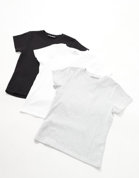 Cotton On – Svart, vit och grå t-shirt i liten och kort modell i 90-talsstil, 3-pack - view 1