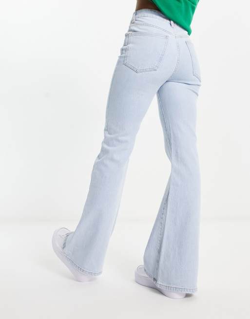 Cotton On – Svarta utsvängda jeans , 4 av 4