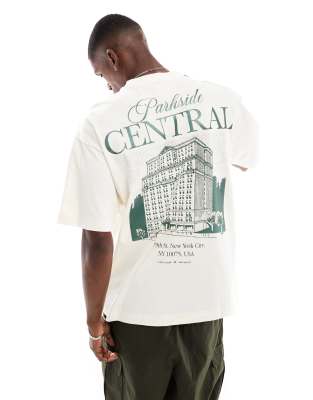 T-Shirt in Creme mit Grafik-Neutral Neutral S
