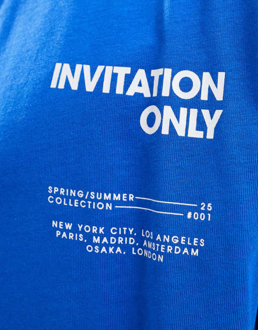 Cotton On - T-shirt met 'Invitation Only'-print in elektrisch blauw, 2 van 4