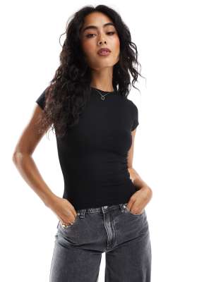 Cotton On - T-shirt ras de cou en jersey - Noir | ASOS