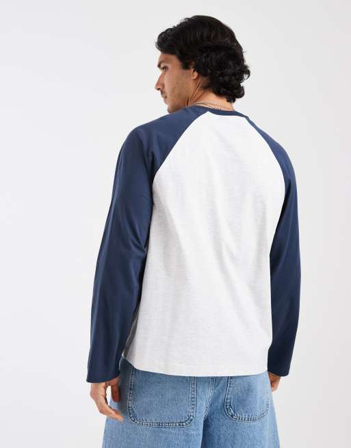 Cotton On - T-shirt squadrata a maniche lunghe con maniche raglan blu navy e bianco mélange, 3 di 5