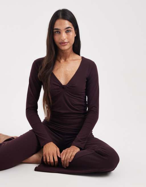 Cotton On - Top a maniche lunghe bordeaux morbido e sognante con dettaglio attorcigliato