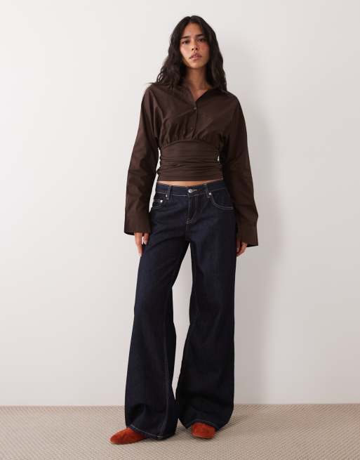 Cotton On - top camisa de manga larga con cintura entallada en dark oak, 2 de 4