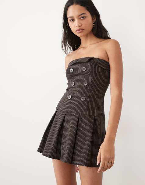 Cotton On trägerloses, tailliertes Minikleid mit Bonnie-Pinstripe in Dark Oak - view 1