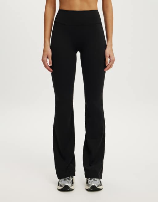 Cotton On Ultra luxe invisible scrunch flare in black, 2 of 4