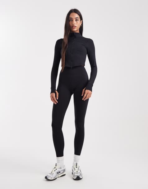 Cotton On – Ultra Luxe – Sich nicht abzeichnende Leggings mit Knitterstruktur in Schwarz - view 1