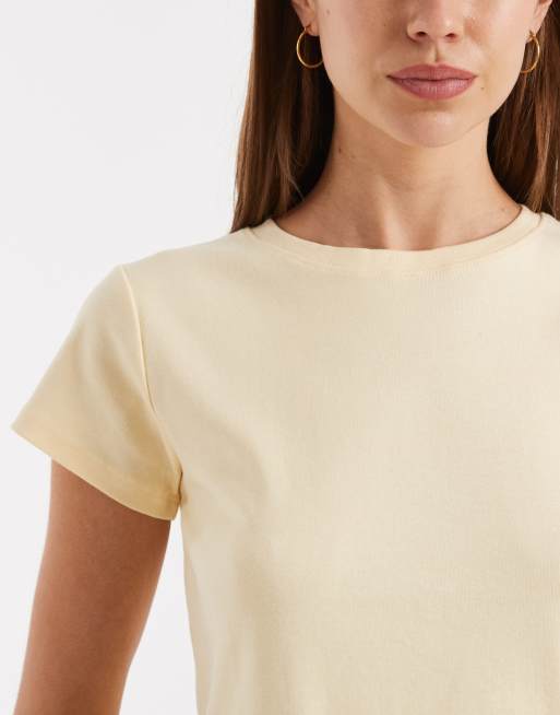 Cotton on – Vaniljvit, kort t-shirt i 90-talsstil, 4 av 4