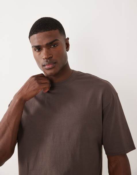 Cotton On - Vasket chokoladebrun oversized T-shirt i firkantet pasform - view 1