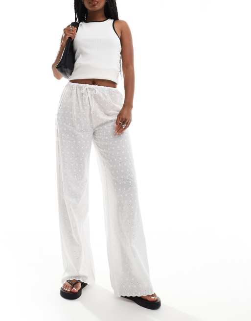 Cotton On – Vita avslappnade byxor i broderie anglaise, 3 av 5