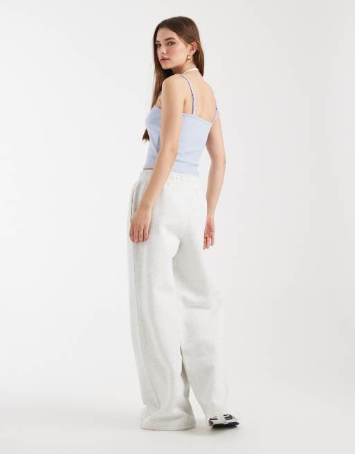 Cotton On – Weit geschnittene Fleece-Jogginghose in Wolkengrau, 5 von 5