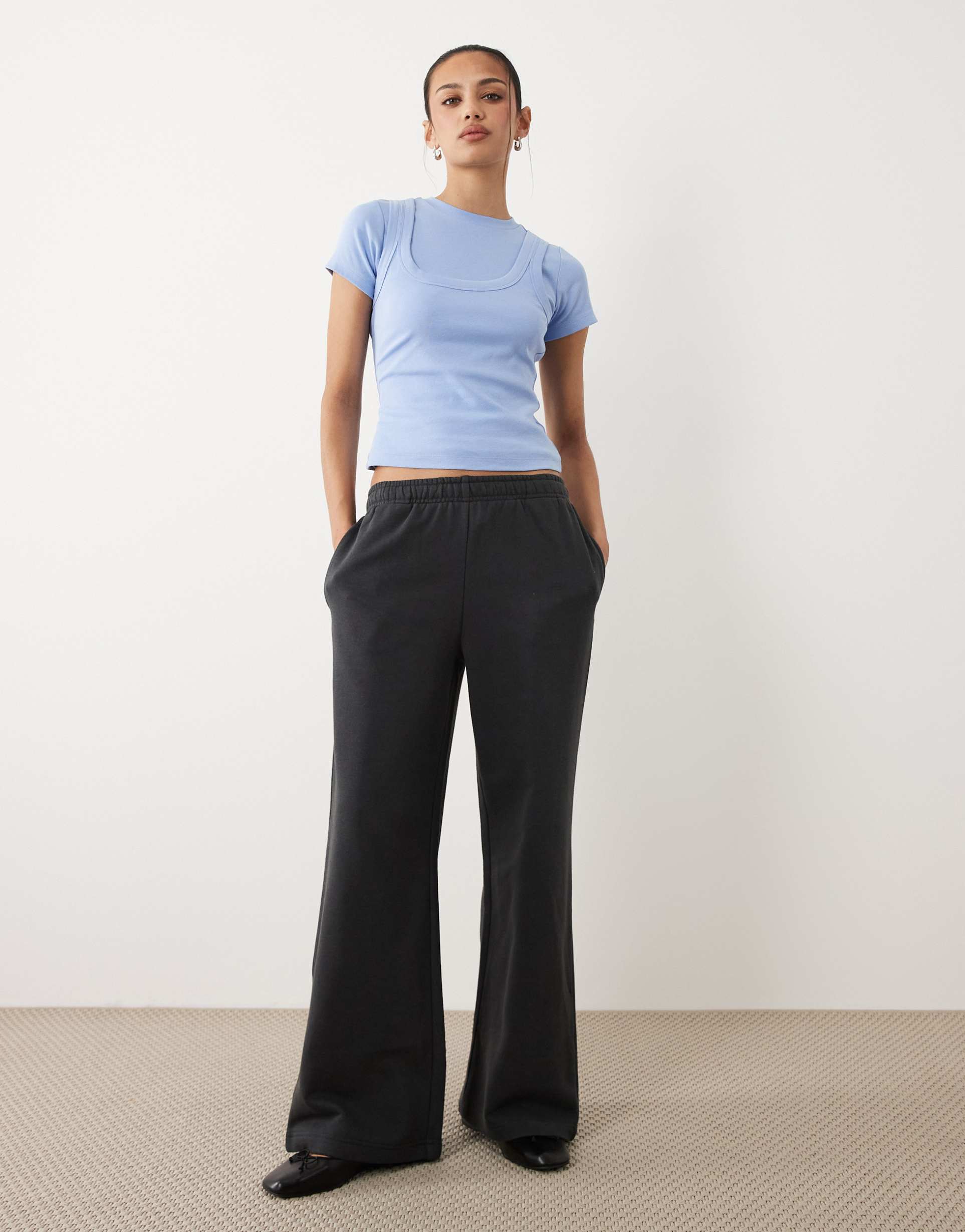 cotton on wide leg sweatpants in asphalt black