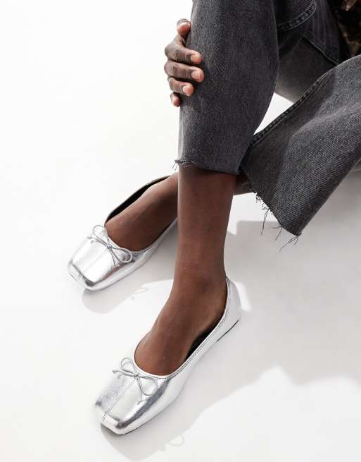 Cotton On ziggy ballet flats in silver, 3 of 4