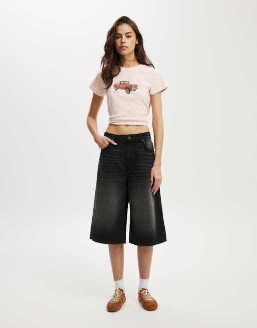 Cotton:On 91 baggy denim jort in black