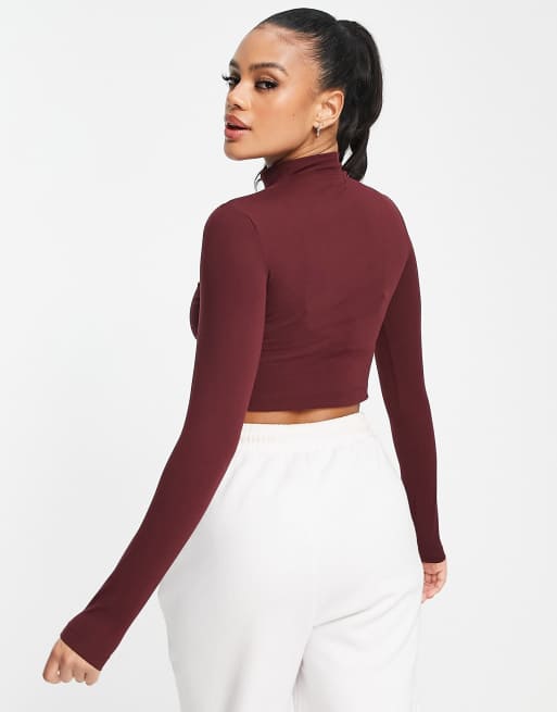 maroon crop top long sleeve