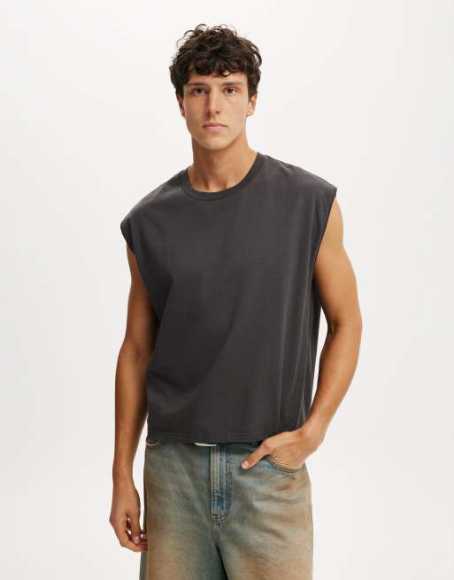 Cotton:On Cropped fit muscle in black