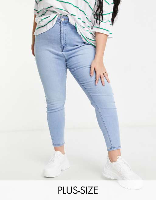 Light wash store plus size jeans