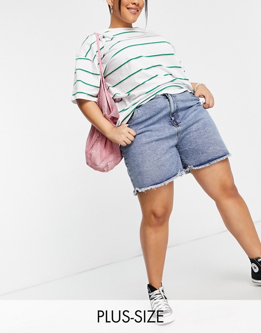 Cotton:On Curve highwaisted mom short in light wash