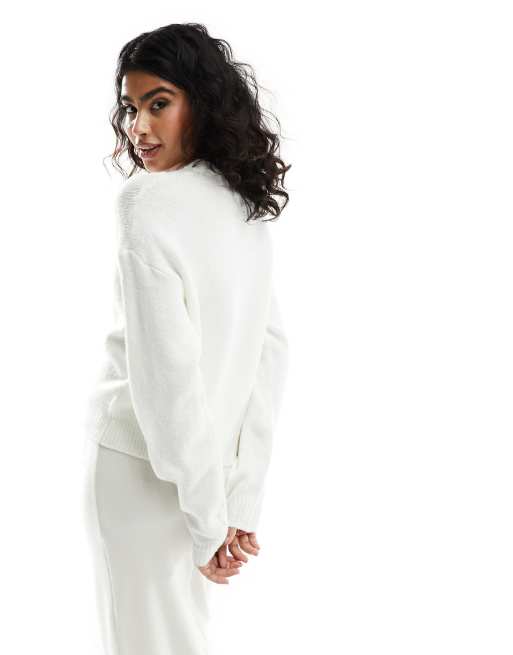 Cotton On Everything Crew Neck Pullover jumper in white