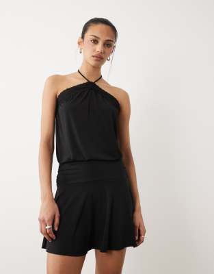Cotton: On - Kaity - Robe courte dos nu - Noir