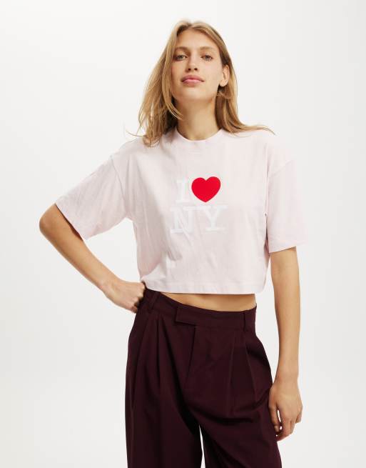 Cotton:On Lcn cropped boxy graphic tee in pink