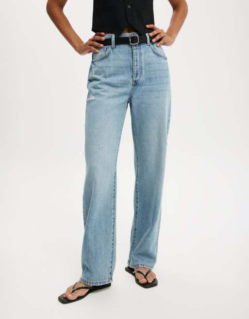 Cotton:On Lyocell straight jean in coast blue worn