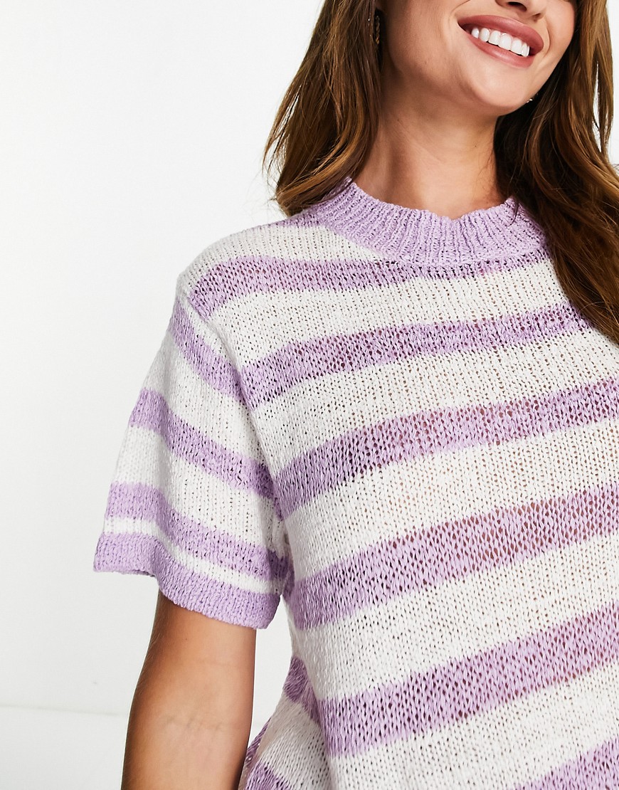 Cotton: On matching pajama T-shirt in lilac stripe-Purple