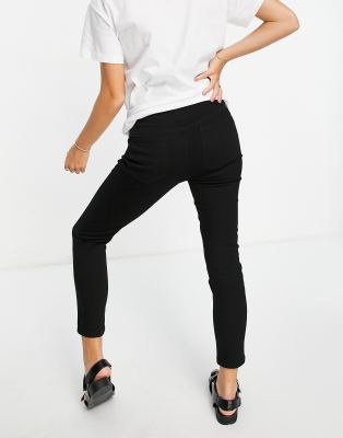 black skinny jeans cotton on