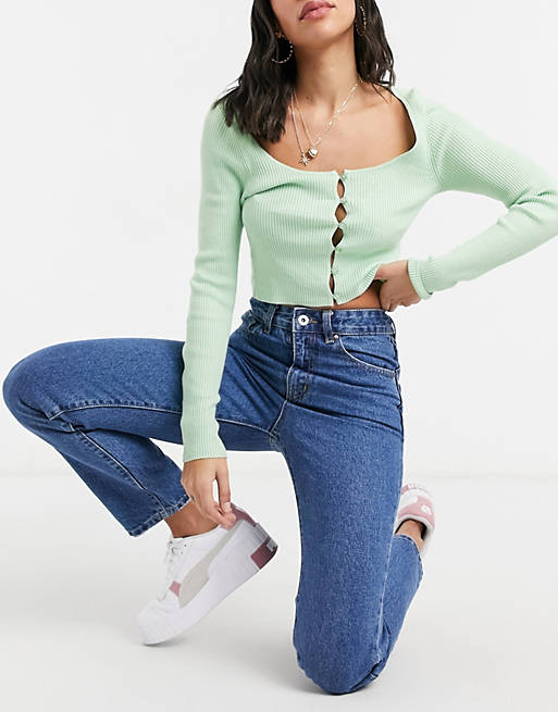 Women Cotton:On mom jeans in mid wash blue 